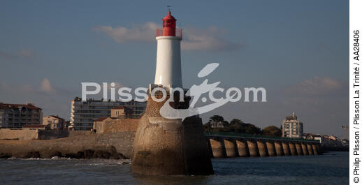 Les Sables d'Olonne - © Philip Plisson / Plisson La Trinité / AA28406 - Nos reportages photos - Port