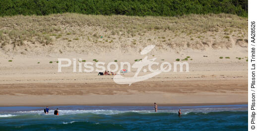 La Coubre beach - © Philip Plisson / Plisson La Trinité / AA28526 - Photo Galleries - Lighthouse [17]