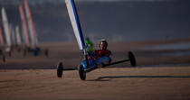 Grand Prix de Chars à voile à Omaha Beach © Philip Plisson / Pêcheur d’Images / AA28718 - Nos reportages photos - Char à voile à Omaha Beach