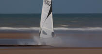 Grand Prix Tanks sailing Omaha Beach [AT] © Philip Plisson / Pêcheur d’Images / AA28725 - Photo Galleries - Sand yachting at Omaha Beach