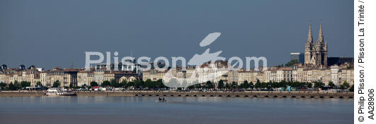 Bordeaux - © Philip Plisson / Plisson La Trinité / AA28906 - Photo Galleries - River [large]