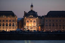 Bordeaux © Philip Plisson / Plisson La Trinité / AA28943 - Photo Galleries - Night