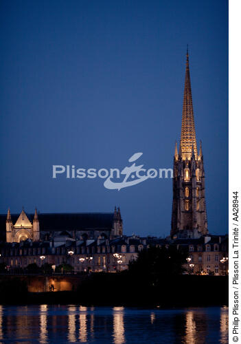 Bordeaux - © Philip Plisson / Plisson La Trinité / AA28944 - Photo Galleries - Night