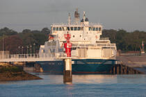 Le verdon port © Philip Plisson / Plisson La Trinité / AA29269 - Photo Galleries - Ferry
