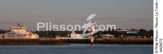 Le verdon port - © Philip Plisson / Plisson La Trinité / AA29272 - Photo Galleries - Port