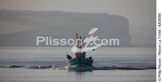 fishing in the estuary of the Gironde - © Philip Plisson / Plisson La Trinité / AA29586 - Photo Galleries - River [large]