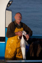 Pêche au Maigre dans l'estuaire de la Gironde © Philip Plisson / Plisson La Trinité / AA29599 - Nos reportages photos - Mots clés