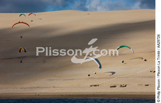 The dune du Pilat - © Philip Plisson / Plisson La Trinité / AA29726 - Photo Galleries - Gironde