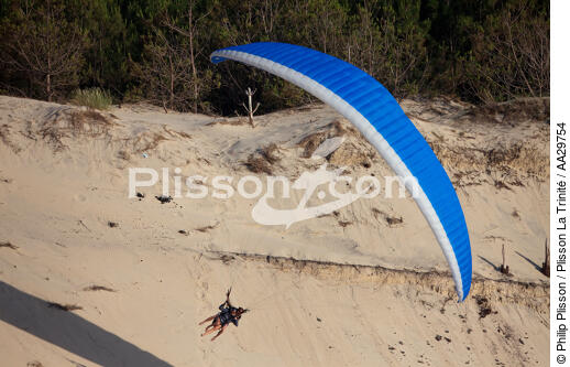 La dune du Pilat - © Philip Plisson / Plisson La Trinité / AA29754 - Nos reportages photos - Sport et loisir