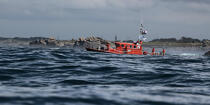 Lifeboat to Argenton © Philip Plisson / Plisson La Trinité / AA29865 - Photo Galleries - Lifesaving at sea