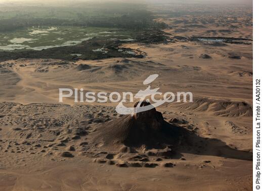 Dachour, Egypt - © Philip Plisson / Plisson La Trinité / AA30132 - Photo Galleries - Egypt from above