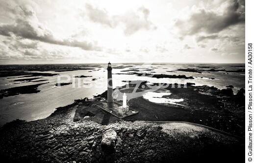 Ile Vierge lighthouse - © Guillaume Plisson / Plisson La Trinité / AA30158 - Photo Galleries - The last succession on the île Vierge Lighthouse