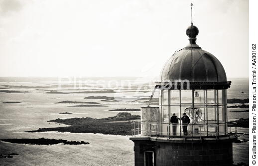 Relève de phare sur l'île Vierge - © Guillaume Plisson / Plisson La Trinité / AA30162 - Nos reportages photos - Guillaume Plisson