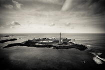 Ile Vierge lighthouse © Guillaume Plisson / Plisson La Trinité / AA30164 - Photo Galleries - Black and white