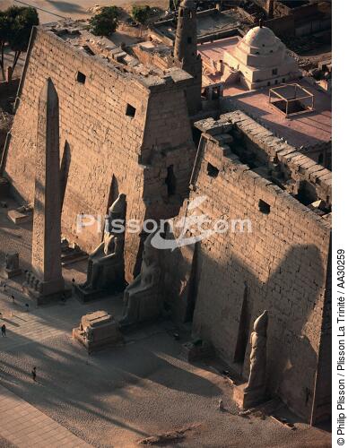 Le temple de Louxor - © Philip Plisson / Plisson La Trinité / AA30259 - Nos reportages photos - Egypte