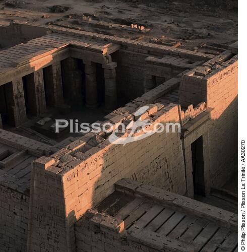 Temple of Ramses III, Medinet Habu [AT] - © Philip Plisson / Plisson La Trinité / AA30270 - Photo Galleries - Town [Egypt]