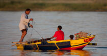 Sur le Nil. © Philip Plisson / Plisson La Trinité / AA30343 - Nos reportages photos - Pêcheur