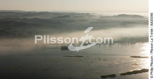 On Nile river. - © Philip Plisson / Plisson La Trinité / AA30346 - Photo Galleries - Egypt