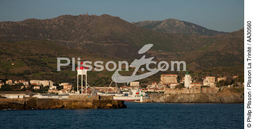 Port-Vendres - © Philip Plisson / Plisson La Trinité / AA30560 - Nos reportages photos - Port-Vendres