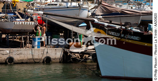 Agde - © Philip Plisson / Plisson La Trinité / AA30820 - Nos reportages photos - De Cerbère à Adge