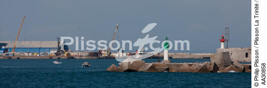 Sète - © Philip Plisson / Plisson La Trinité / AA30858 - Nos reportages photos - Port
