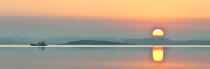 Morning in the Gulf of Morbihan © Philip Plisson / Plisson La Trinité / AA30926 - Photo Galleries - Light