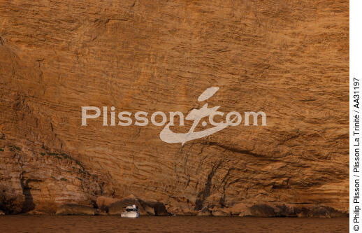 Cap Canaille near Cassis - © Philip Plisson / Plisson La Trinité / AA31197 - Photo Galleries - Cliff