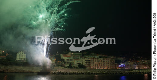 Fireworks in Cassis - © Philip Plisson / Plisson La Trinité / AA31209 - Photo Galleries - Night