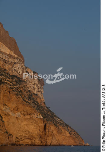 Cap Canaille near Cassis - © Philip Plisson / Plisson La Trinité / AA31218 - Photo Galleries - Cassis