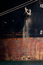 Bows in the oil port of Lavera [AT] © Philip Plisson / Plisson La Trinité / AA31253 - Photo Galleries - Elements of boat
