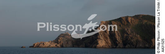 Levant island - © Philip Plisson / Plisson La Trinité / AA31525 - Photo Galleries - Island [83]