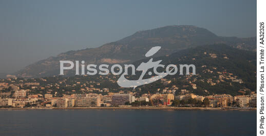 Roquebrune-Cap-Martin - © Philip Plisson / Plisson La Trinité / AA32326 - Photo Galleries - Alpes maritimes