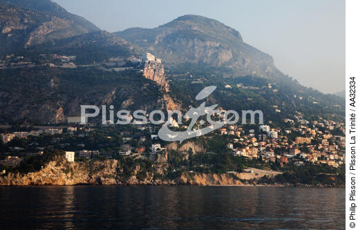 Roquebrune-Cap-Martin - © Philip Plisson / Plisson La Trinité / AA32334 - Photo Galleries - Alpes maritimes