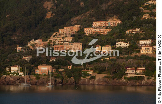 Théoule-sur-mer - © Philip Plisson / Plisson La Trinité / AA32400 - Photo Galleries - Provence Alpes Côte-d'Azur