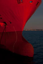 Dans le Golfe de Fos © Philip Plisson / Plisson La Trinité / AA32473 - Nos reportages photos - Elément d'un bateau