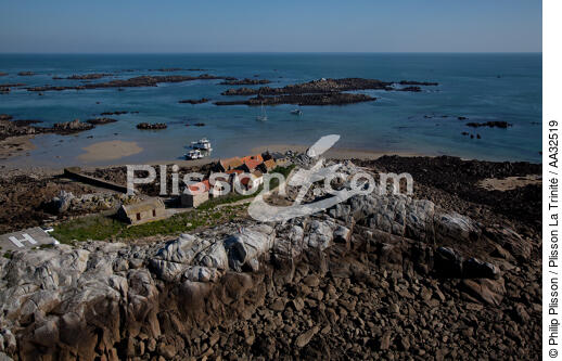 The Minquiers - © Philip Plisson / Plisson La Trinité / AA32519 - Photo Galleries - Big tides
