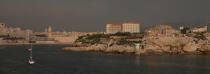 L'entrée du vieux port de Marseille © Philip Plisson / Plisson La Trinité / AA32538 - Nos reportages photos - Panoramique horizontal