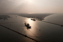 Port-Saïd, Egypte © Philip Plisson / Plisson La Trinité / AA32566 - Nos reportages photos - Contre-jour