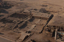 The first Temple of Seti in Egypt [AT] © Philip Plisson / Plisson La Trinité / AA32567 - Photo Galleries - Egypt