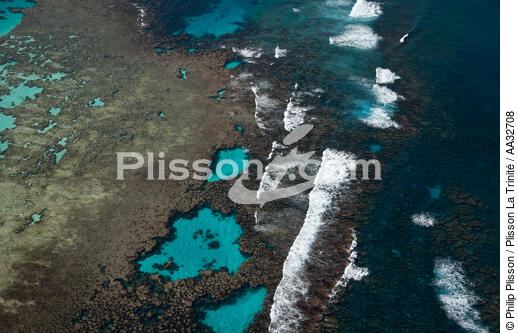 Iles des Pins - © Philip Plisson / Plisson La Trinité / AA32708 - Nos reportages photos - Outre-Mer
