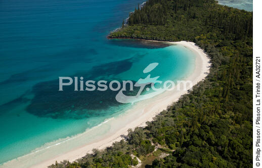 Iles des Pins - © Philip Plisson / Plisson La Trinité / AA32721 - Nos reportages photos - Lagon