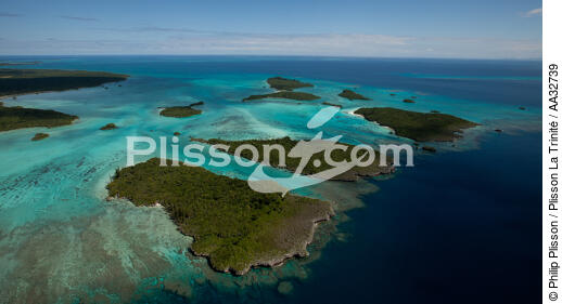 Iles des Pins - © Philip Plisson / Plisson La Trinité / AA32739 - Photo Galleries - Lagoon