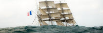 Le Belem entre Groix et Belle-Ile © Philip Plisson / Plisson La Trinité / AA32743 - Nos reportages photos - Grand voilier