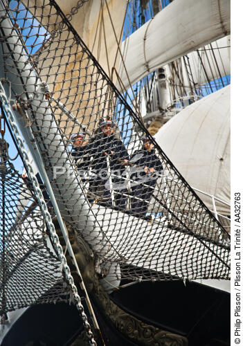 Le Belem entre Groix et Belle-Ile - © Philip Plisson / Plisson La Trinité / AA32763 - Nos reportages photos - Grand voilier
