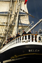 Le Belem entre Groix et Belle-Ile © Philip Plisson / Plisson La Trinité / AA32770 - Nos reportages photos - Grand voilier