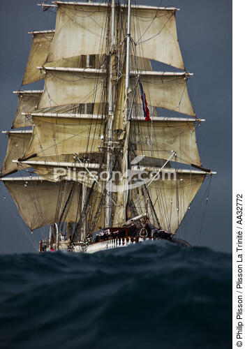 Le Belem entre Groix et Belle-Ile - © Philip Plisson / Plisson La Trinité / AA32772 - Nos reportages photos - Grand voilier