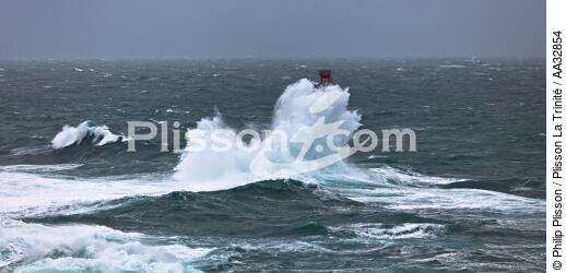 La tempête Joachim sur les côtes bretonnes. - © Philip Plisson / Plisson La Trinité / AA32854 - Nos reportages photos - Phares France