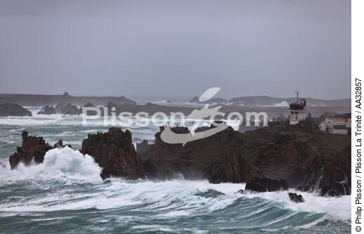 The storm Joachim on the Brittany coast. [AT] - © Philip Plisson / Plisson La Trinité / AA32857 - Photo Galleries - Ouessant