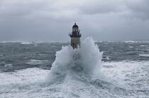 The storm Joachim on the Brittany coast. [AT] © Philip Plisson / Plisson La Trinité / AA32863 - Photo Galleries - French Lighthouses