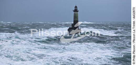 The storm Joachim on the Brittany coast. [AT] - © Philip Plisson / Plisson La Trinité / AA32870 - Photo Galleries - French Lighthouses